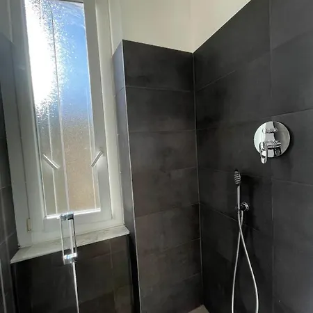 Διαμέρισμα Casa Alizeri Free Parking Coperto, 2 Min A Piedi *